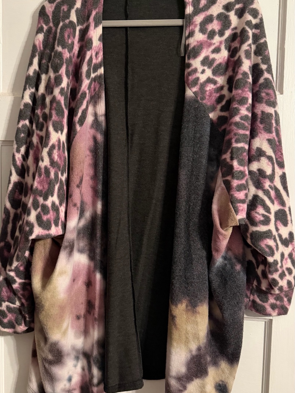 Women's Pink Leopard-Print Open Cardigan